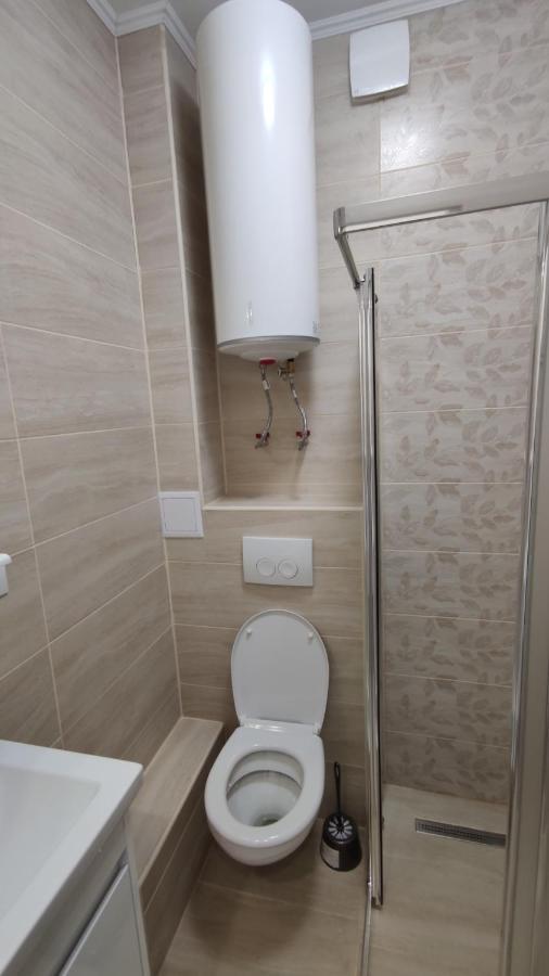 Rybalsky Studio Apartment Dnipro View Kiev Exterior foto
